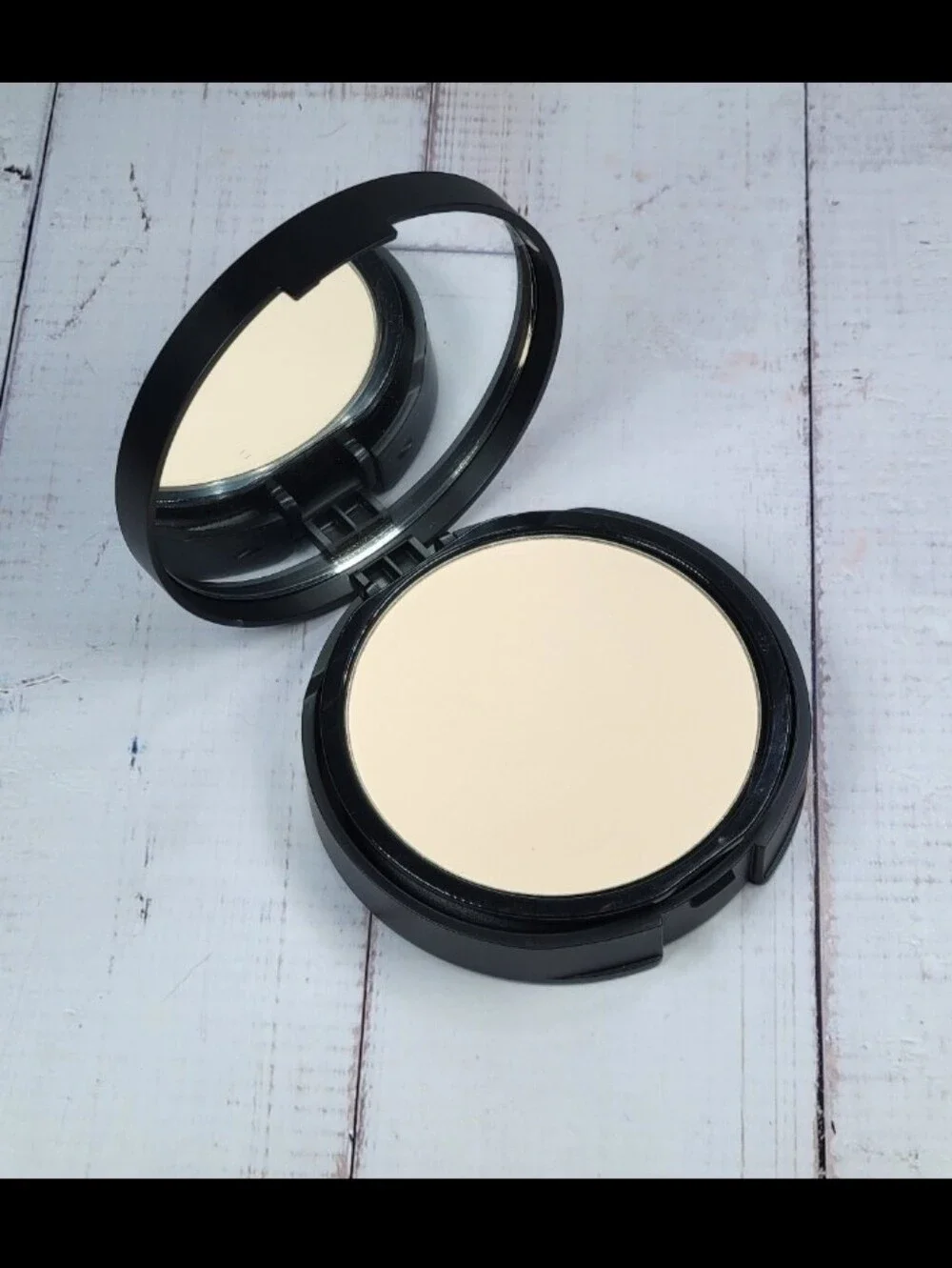 bareMinerals Original Mineral Veil Pressed Setting Powder NEW!